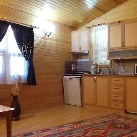 Bed & Breakfast Mercan 3*